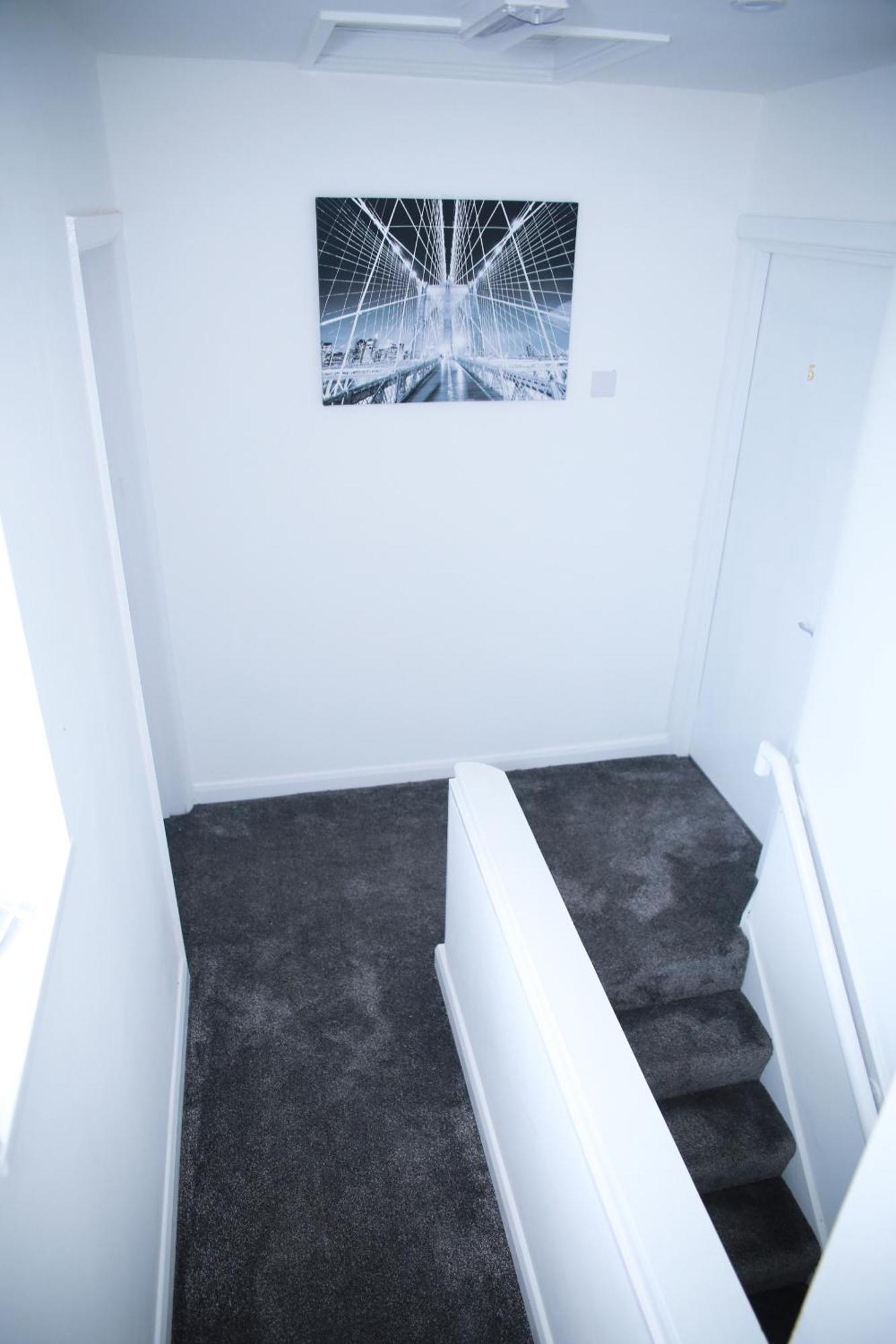 South Harrow Apartment 런던 외부 사진