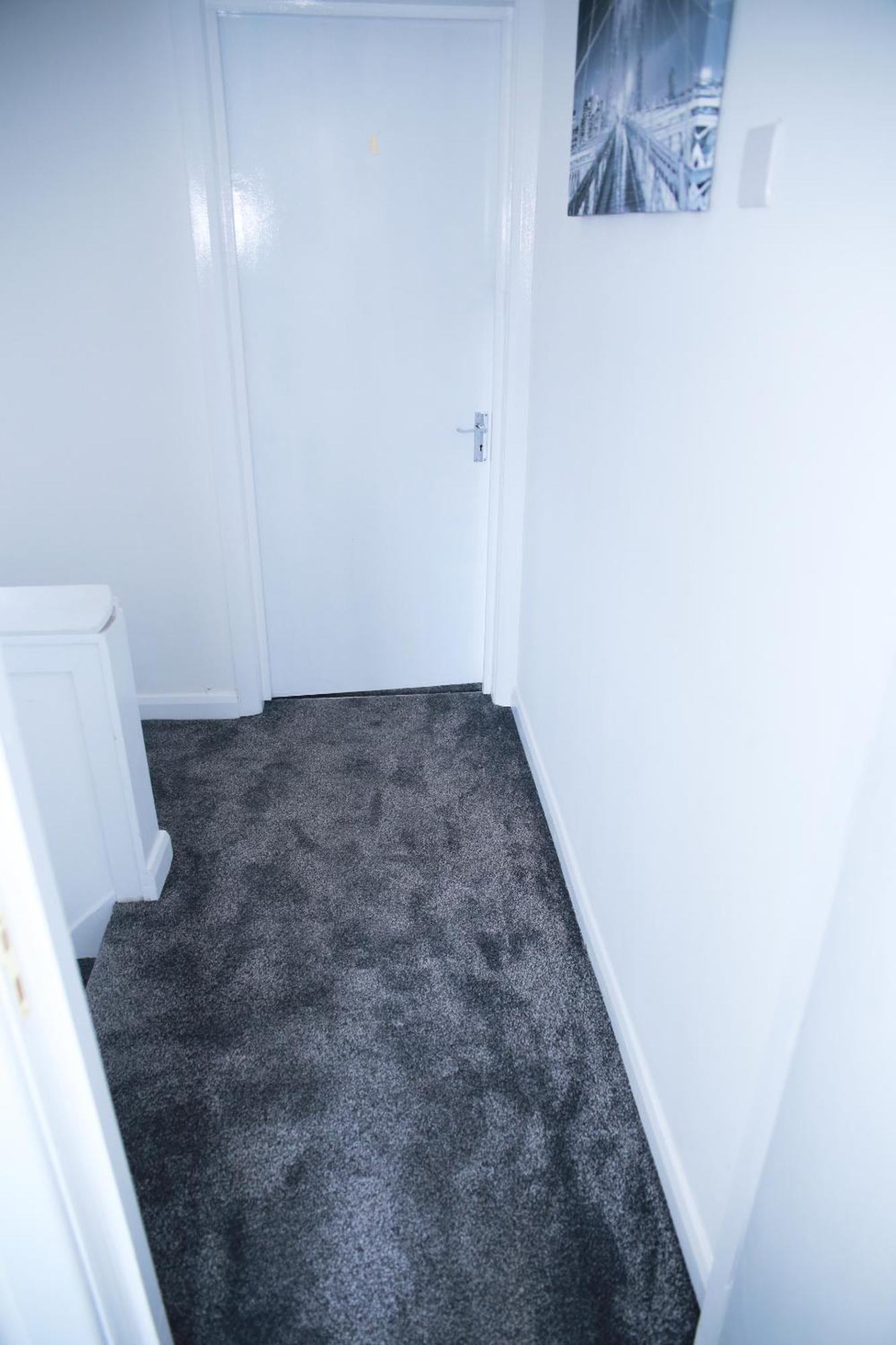 South Harrow Apartment 런던 외부 사진