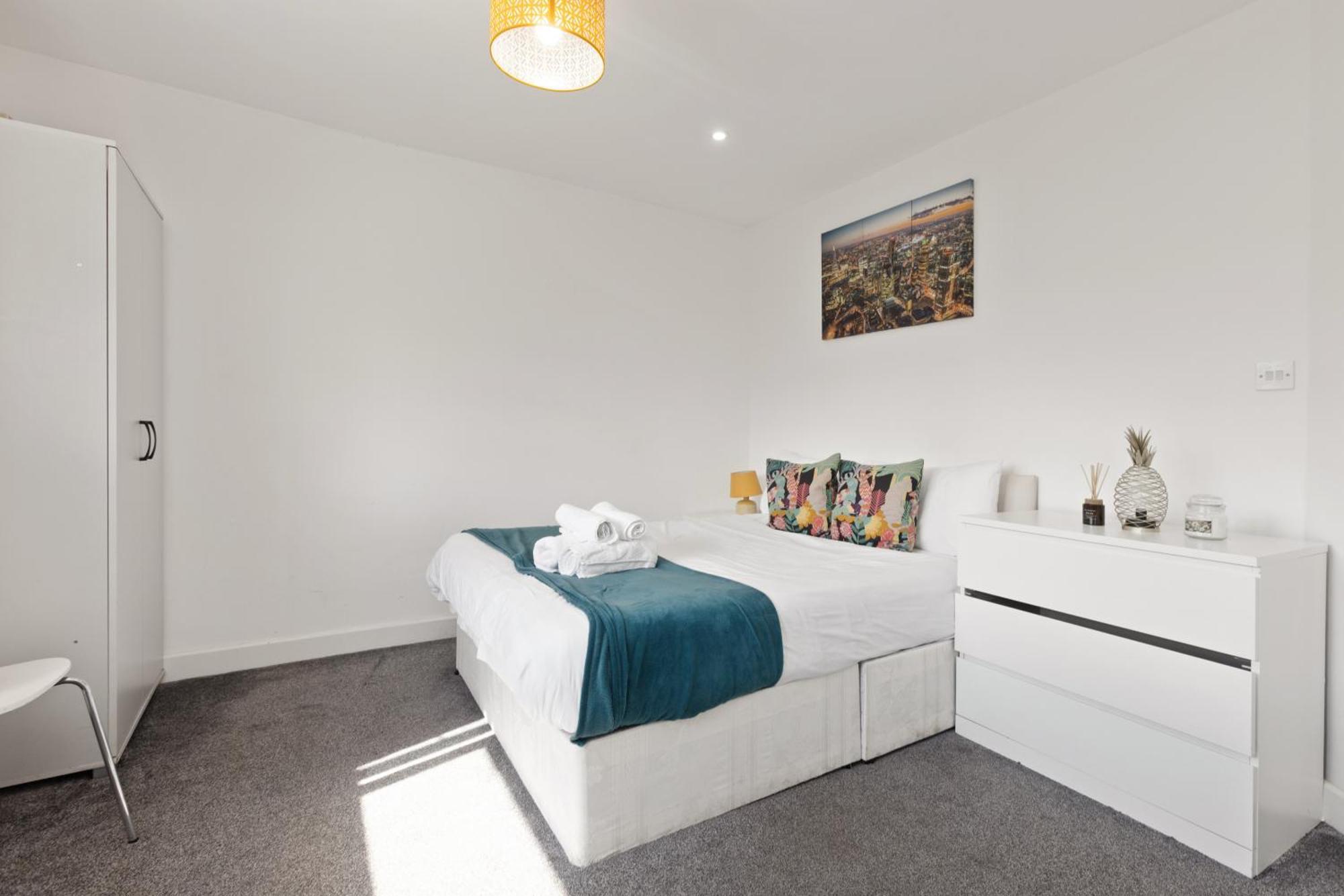 South Harrow Apartment 런던 외부 사진